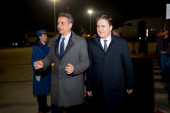 "Zadovoljstvo je biti ovde": Grčki premijer Micotakis stigao u Beograd