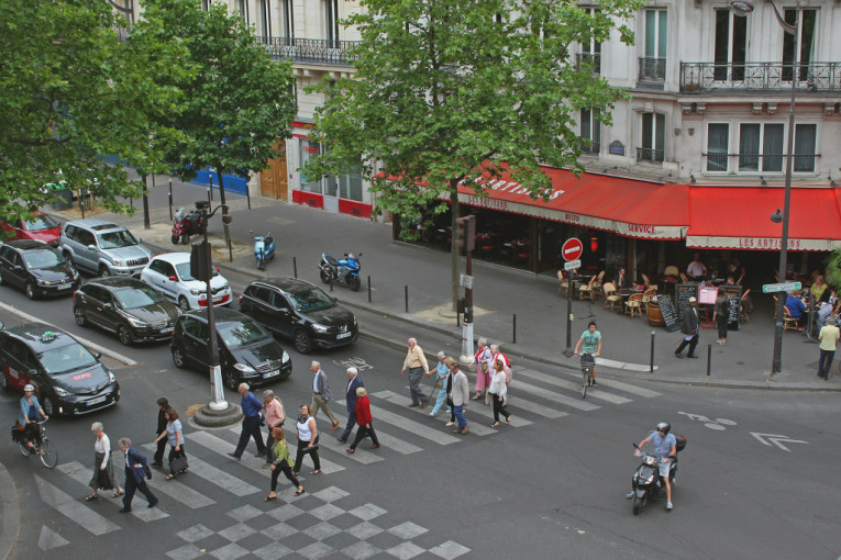 Pariz paralizovan! Milioni ljudi ne mogu normalno da se kreću, opšti haos u prestonici Francuske (VIDEO)