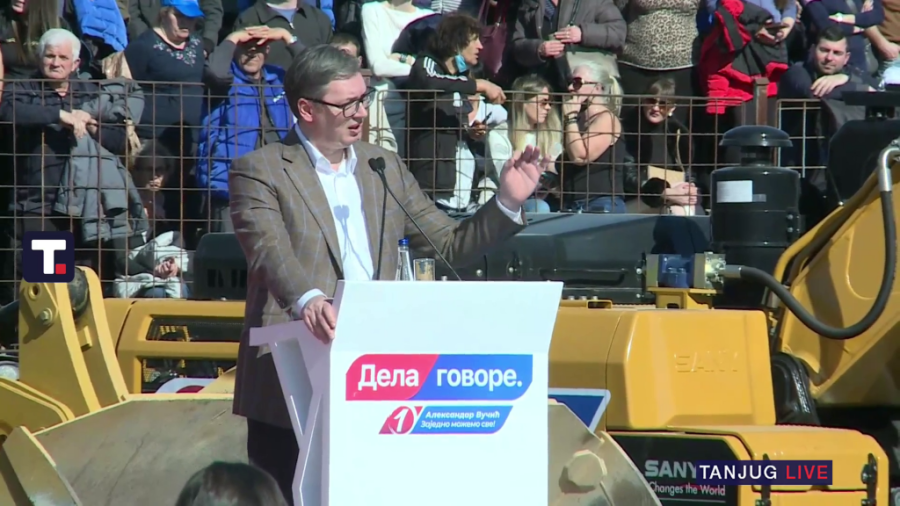 Vučić otpočeo kampanju:  "Posle svih uvreda, napada i laži, idemo da im pokažemo da istina i dela ne mogu da budu pobeđeni!"