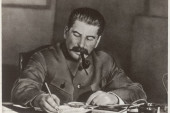 Knjiga koja otkriva sve tajne Staljinove vladavine: Biografija napisana kao uzbudljiv istorijski roman
