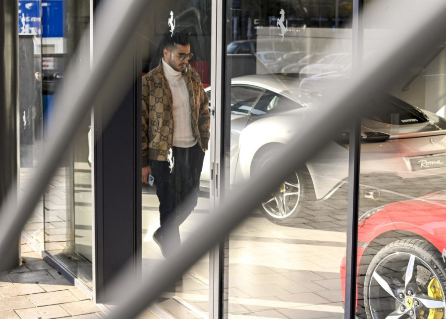 Bio Šimon ili Sajmon, „Varalica s Tindera" je slobodan čovek: Saznajte gde je, čime se bavi i koliko zarađuje! (FOTO)