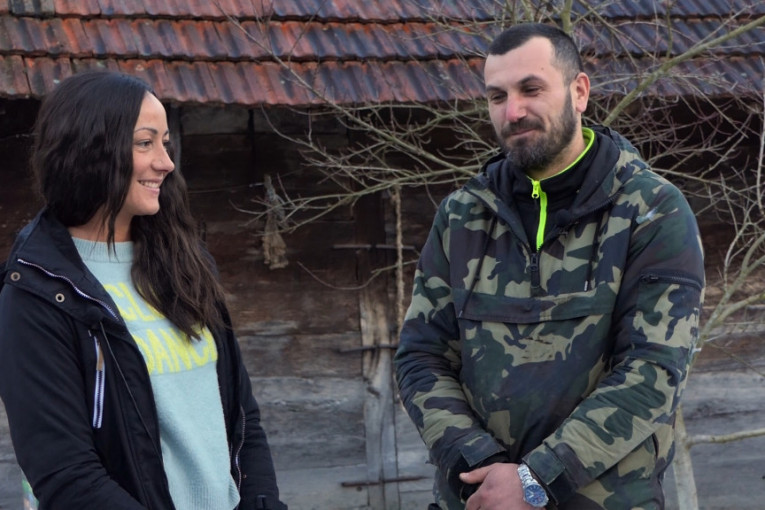 Živeli na Aljasci, završili u vodenici: Još jedan mladi par vratio se na srpsko selo