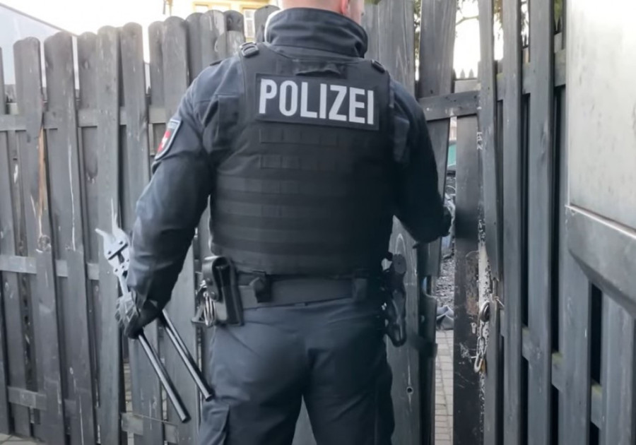 Poslednji obračun u Ofenbahu: Kralj diskoteka "overen" ispred "Madone", osuđen i Aca Lukas (FOTO)