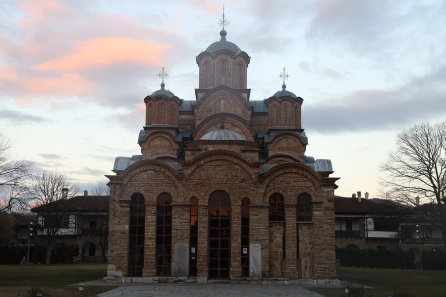 U sedištu Uneska u Parizu otvara se izložba o ugroženim srpskim manastirima na KiM: Remek-dela srednjovekovne umetnosti (FOTO)