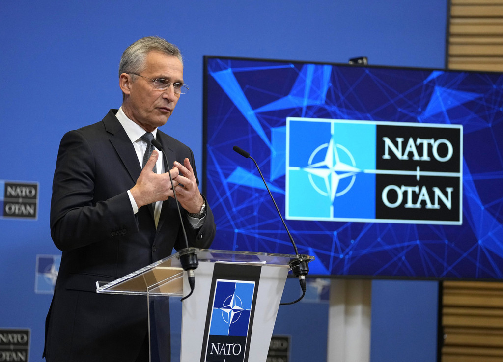 NATO objasnio zašto odbija zonu zabrane letova iznad Ukrajine