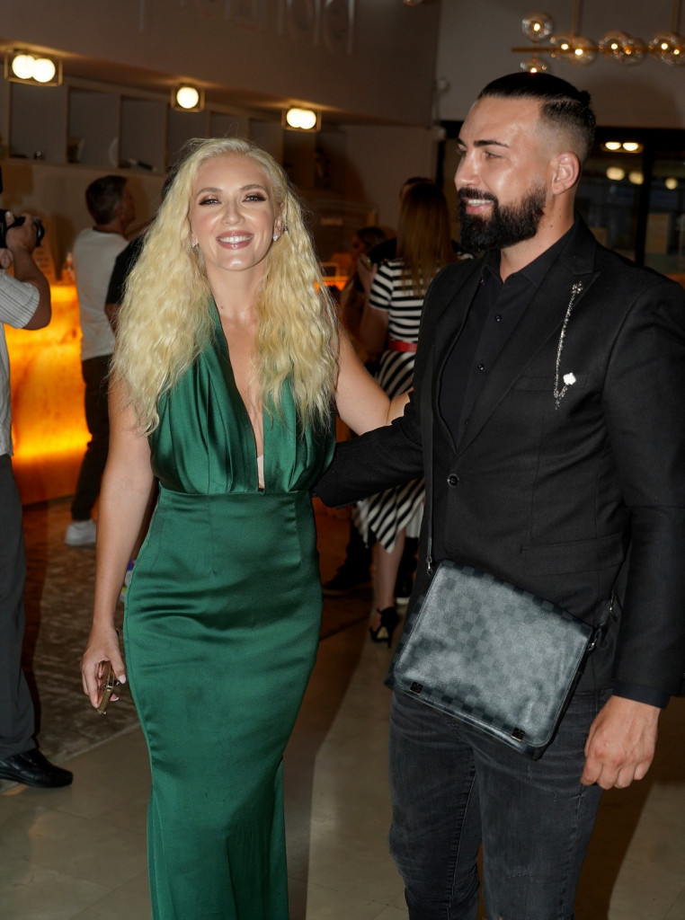 Kakav je njihov život "u četiri zida": Nikolina otkrila detalje iz Kaporovog i njenog doma