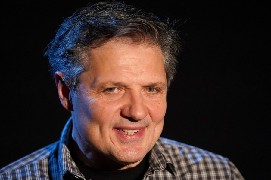 Nebojša Dugalić u novoj „ulozi“: Van scene i iza kamere