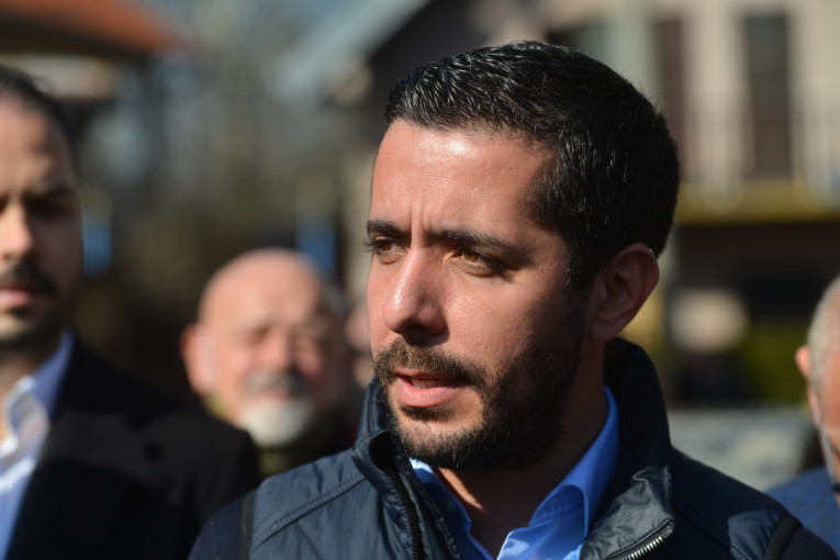 Batajničani i Zemunci zatečeni- BG voz odjednom prestao da saobraća! Ministar se oglasio - najavio dobre vesti