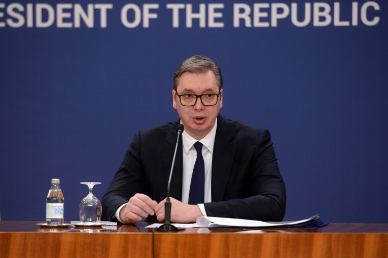 Vučić saopštio zvanični stav Srbije: Poštujemo pun teritorijalni integritet Ukrajine, nećemo uvoditi sankcije Rusiji