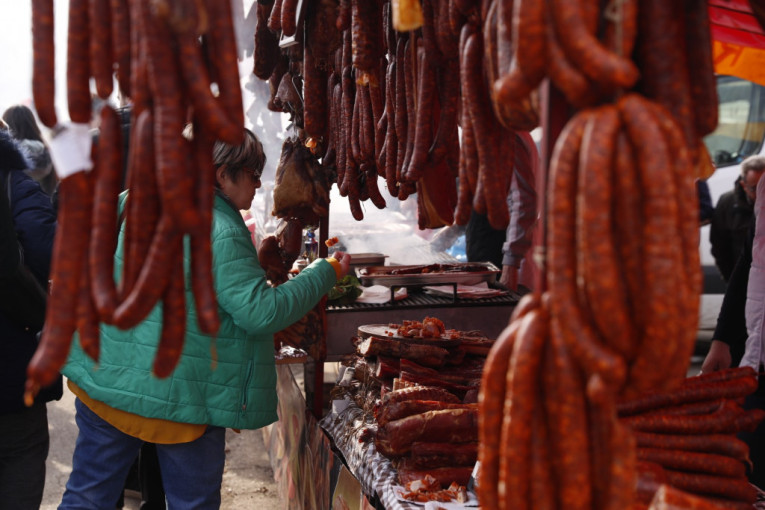 Al’ se i dalje dobro jede: Srbija u znaku velikih gastronomskih manifestacija!