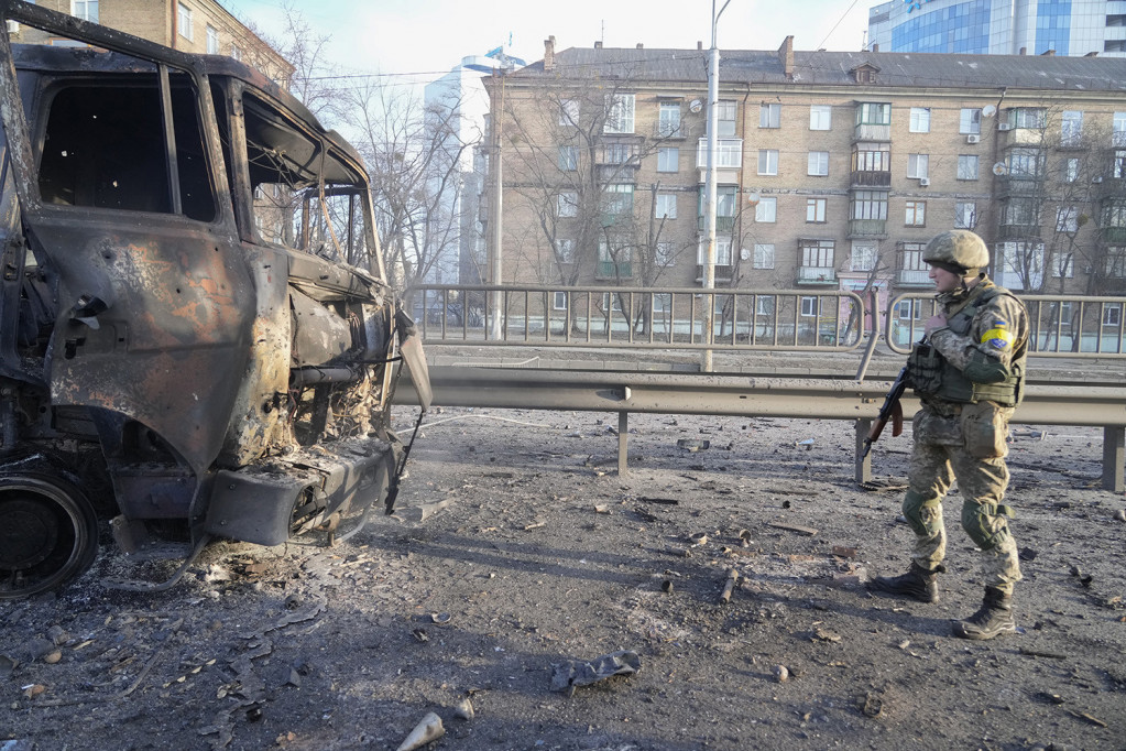 Izdato hitno upozorenje na vazdušni napad: Rusija uništava vojne objekte u Ukrajini!