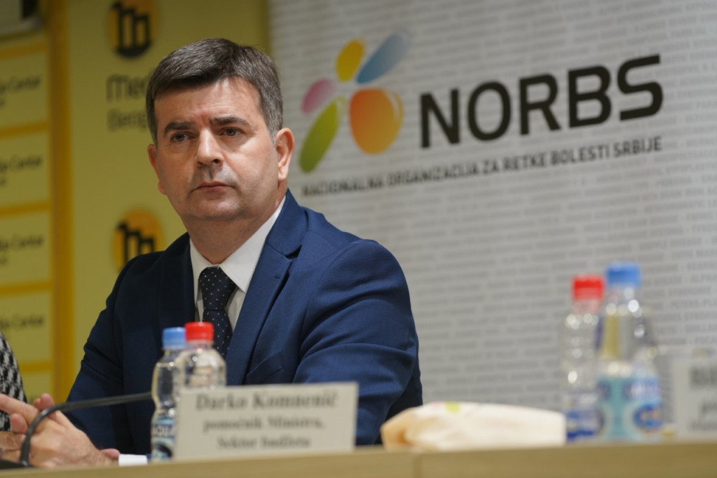 Zbog korone fizioterapeuti se "slomiše" od posla! Ako osetite da vas bole leđa, pravac kod lekara