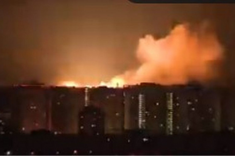 Snažna eksplozija u Kijevu: Čulo se i nekoliko velikih detonacija (VIDEO)