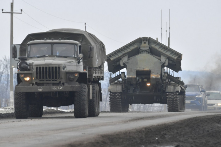 Rusi uspostavljaju kontrolu pred Kijevom: Postavljeni punktovi oko prestonice Ukrajine!