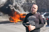 Vlasnik izgorelog "mercedesa" opisao dramu kod Sava centra: Gasio sam vatru jaknom, plamen je bivao sve jači (VIDEO)