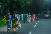 Tragedija u Indiji: Autobus sa hodočasnicima se survao u ambis
