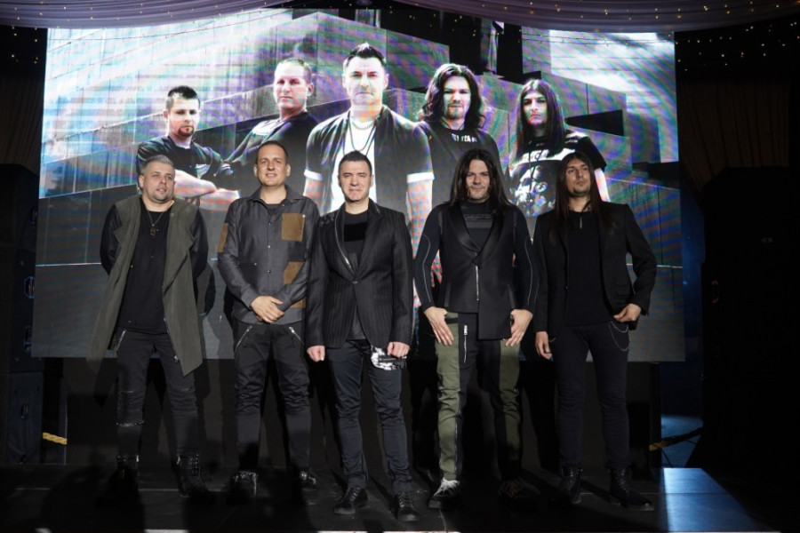 „Umesto da slavimo, slušamo njegovu zadnju pesmu" Pejović nije mogao da sakrije emocije govoreći o pokojnom drugu (VIDEO)