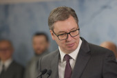 Vučić ukrajinskom ambasadoru objasnio stavove Srbije: Izbeglicama najbolji uslovi, smeštaj, boravišna i radna dozvola...