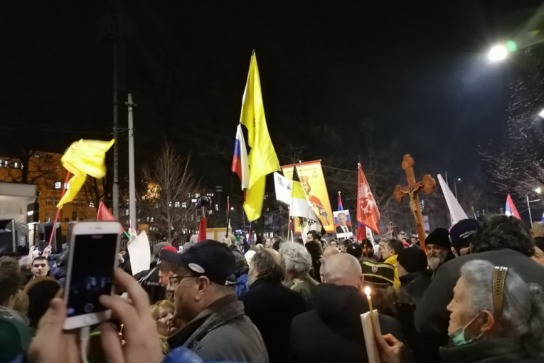 "Srbi i Rusi braća zauvek": Veliki skup podrške Rusiji u srpskoj prestonici (FOTO/VIDEO)