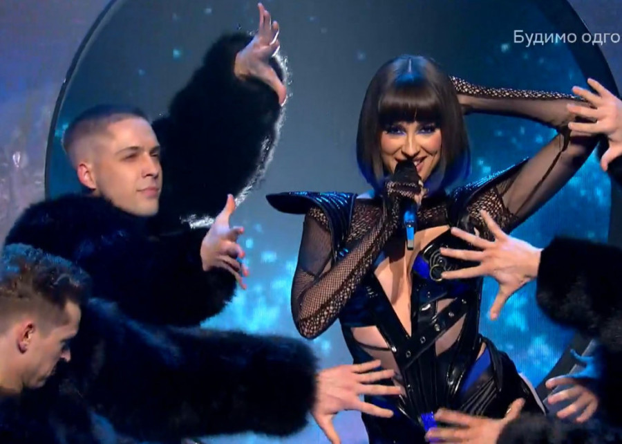 Sara Jo osim dečka plesača, večeras ima veliku podršku roditelja: Otac joj je bio konzul u Italiji, ako pobedi večeras... (FOTO)