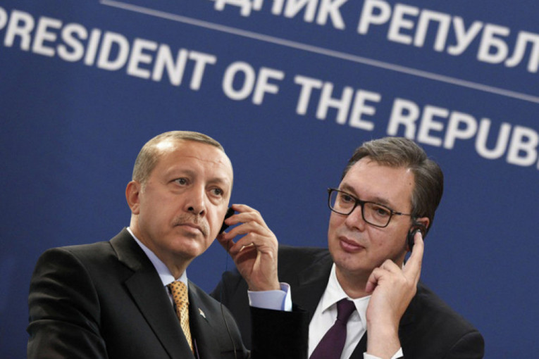 Vučić na vezi sa Erdoganom: Poznata tema razgovora dva predsednika