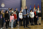 Vučić primio decu iz regiona - dobio najlepši poklon: " U Srbiji ste svoji na svome, ovde će vas uvek dočekati ljubav" (VIDEO)