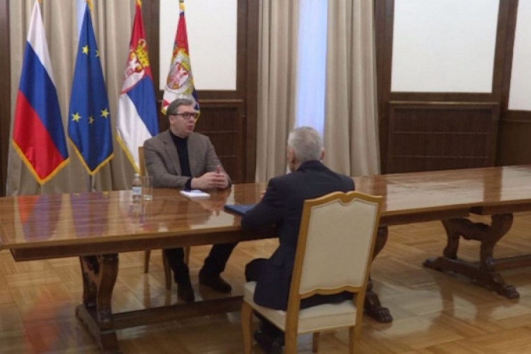Srbija privržena poštovanju normi međunarodnog prava: Vučić sa Harčenkom o Ukrajini i geopolitici