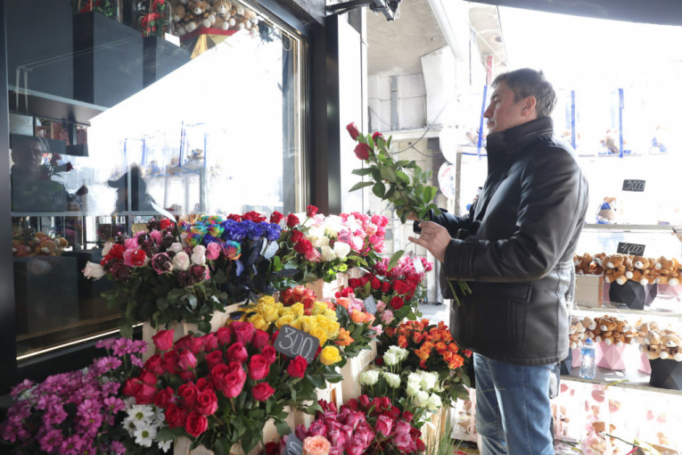 Praznik žena u Beogradu: Beograđani imaju najpopularniji cvet koji kupuju za Dan žena! Otkrivamo o kom se cvetu radi
