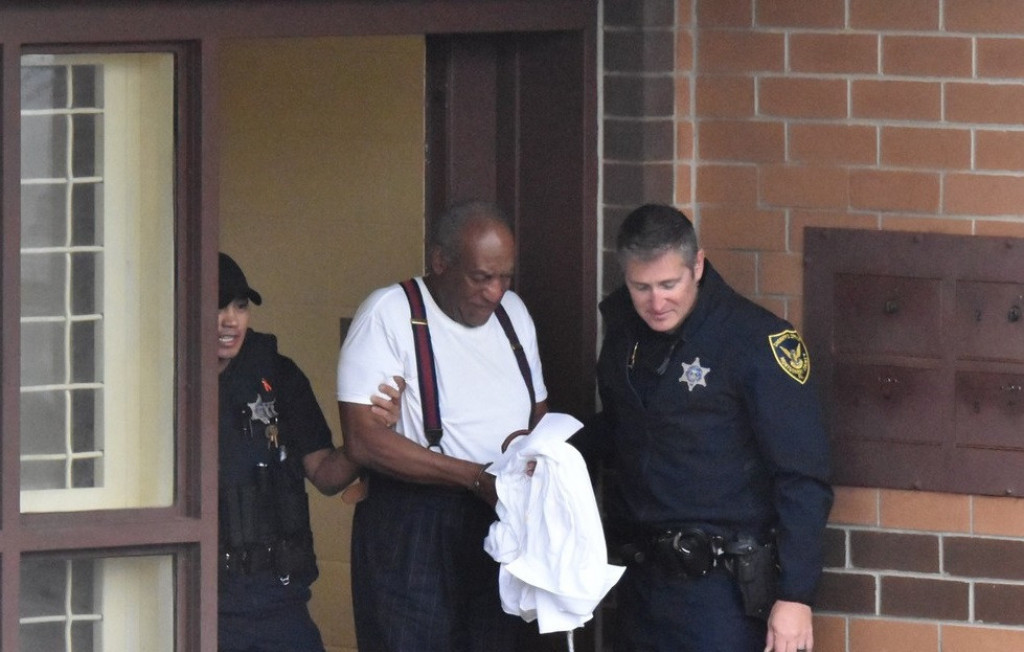 Bil Kozbi ponovo optužen za silovanje! Glumac koristio uticaj i moć kako bi zlostavljao žene!