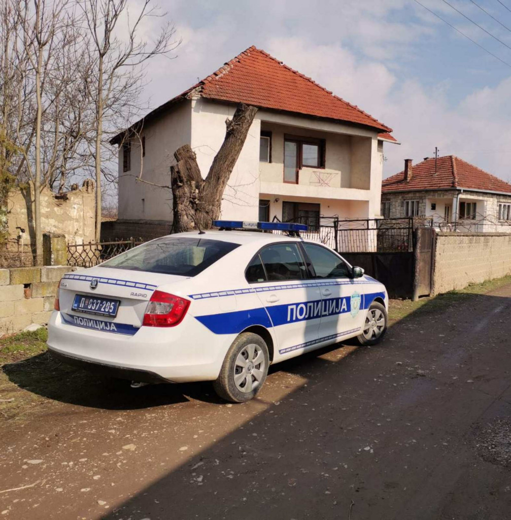 Otac osumnjičenog za ubistvo kod Doljevca: Upali su naoružani momci, a sin me je probudio i rekao "Ćale, vidi jel ovaj gore živ" (VIDEO)