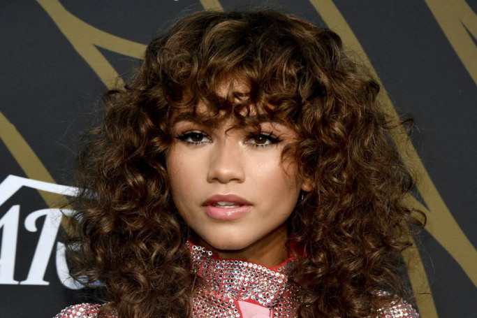 Kovrdže su ponovo u trendu: Vraćaju se na velika vrata, zato odložite peglu za kosu