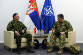 Načelnik Generalštaba sa komandantom Kfora o bezbednosnoj situaciji na KiM