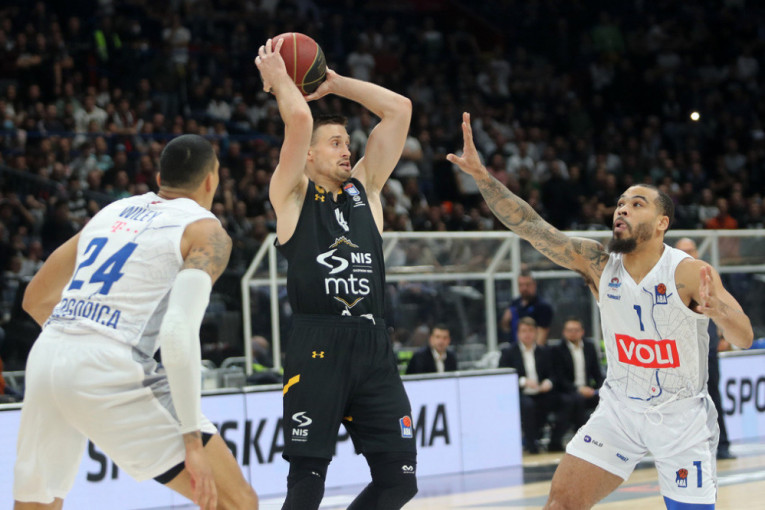 Partizan čeka Budućnost: Borba za prvo finale plej-ofa nakon devet godina