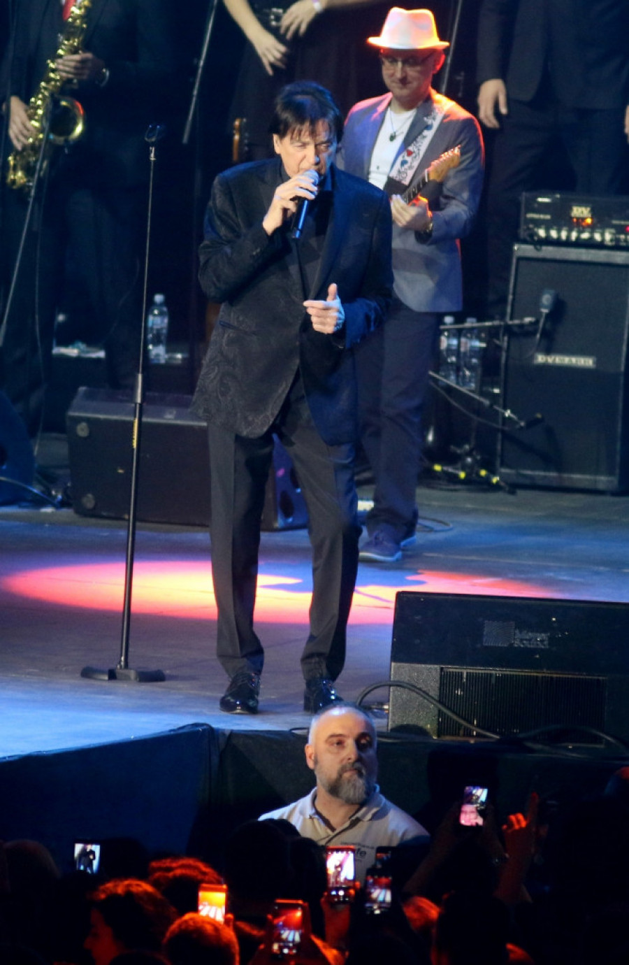 Zdravko Čolić objavio novu pesmu, posle pet godina: Muziku je komponovao naš poznati pevač (VIDEO)