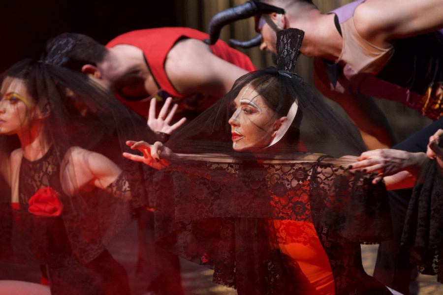 Kaliopi i Pikaso: Muzička diva zarobljena u prostoru i vremenu