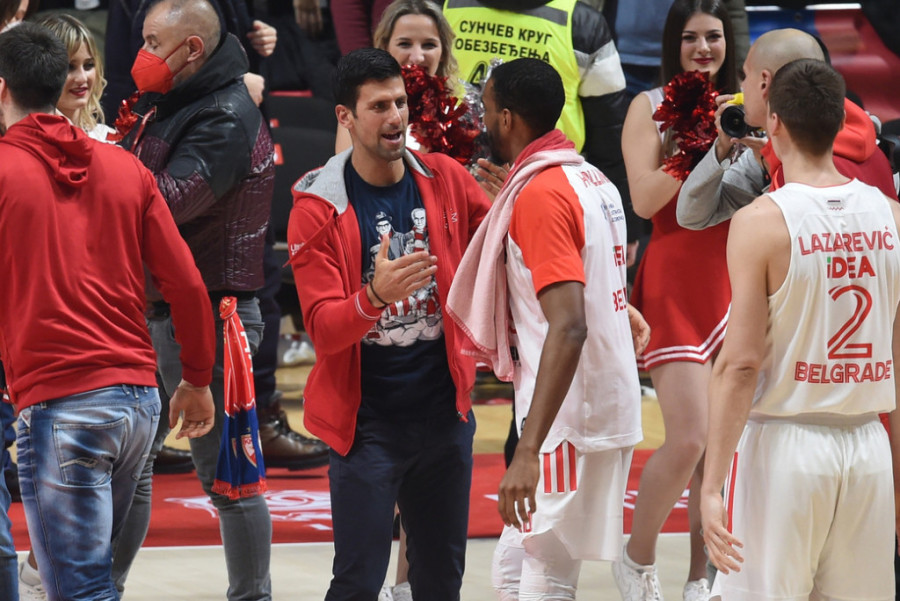 Sa puta "Šilbovanja" do ljubimca navijača: Bajkovit put Ostina Holinsa u dresu Crvene zvezde!