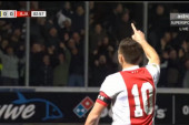 Srpski fudbaleri maltretiraju mreže, sada je ponovo pogodio Dušan Tadić! Volej u 3. minutu (VIDEO)