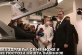 "Ne postoji ništa važnije od zdravlja": Vučić podelio snimak, prikazao "Dedinje 2" i poslao snažnu poruku (VIDEO)