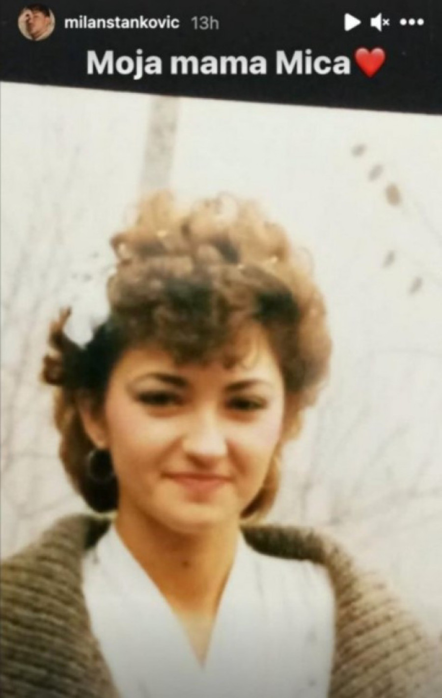 Sve duguje njoj: Milan Stanković je odrastao bez oca, odgajila ga je majka koja je čistila po kućama, a evo kako ona izgleda (FOTO)