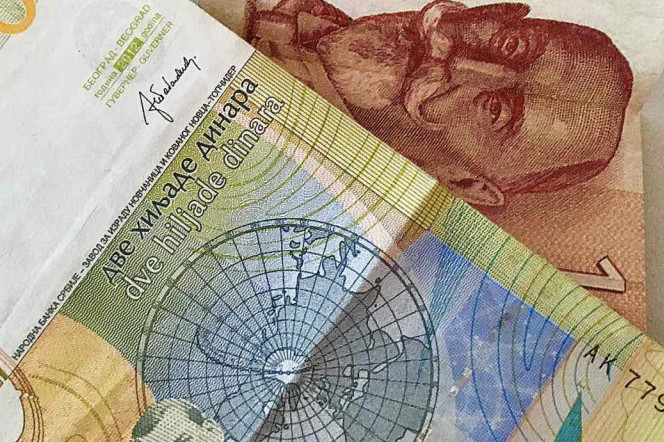 Centralna banka Rusije uvrstila srpski dinar na zvaničnu kursnu listu