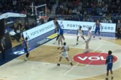 Nebeski skok i brutalno zakucavanje! U derbiju sa Partizanom Rid digao "Moraču" na noge! (VIDEO)