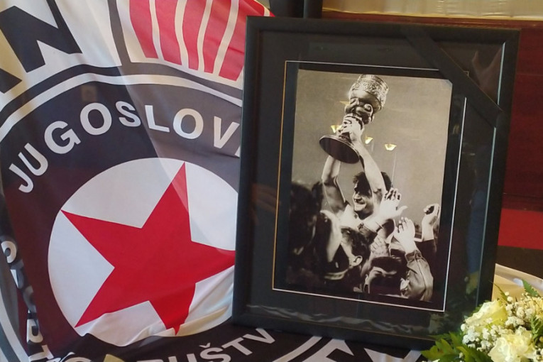 Partizan se oprostio od legendarnog Nebojše Vučićevića: Naša kuća je ispunjena tugom (VIDEO)