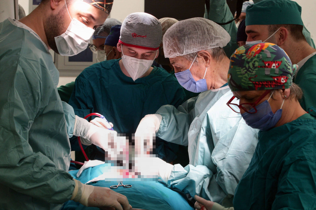 Najlepše stvari koje su se desile u 2022. godini: Dobili smo najboljeg profesora na svetu, rodile se četvorke, a hirurzi oborili evro rekord