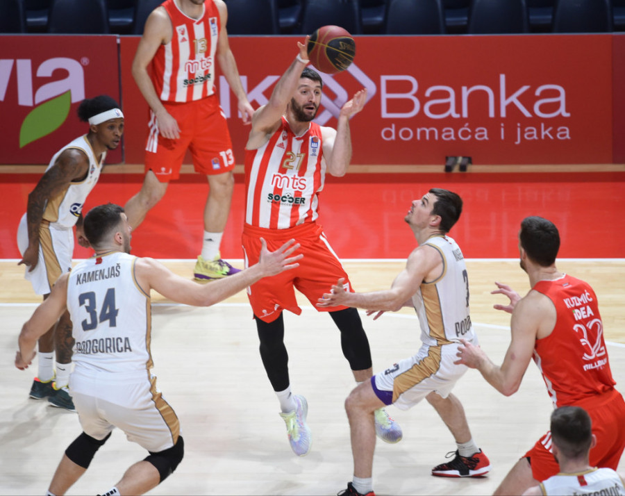 Zvezdina „paljba“ oborila Studente! Crveno-beli nisu platili prerano opuštanje!