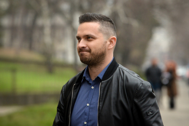 Odloženo suđenje inspektoru Stoliću! Drugookrivljeni Golubović pristao na zatvorsku kaznu! (FOTO/VIDEO)