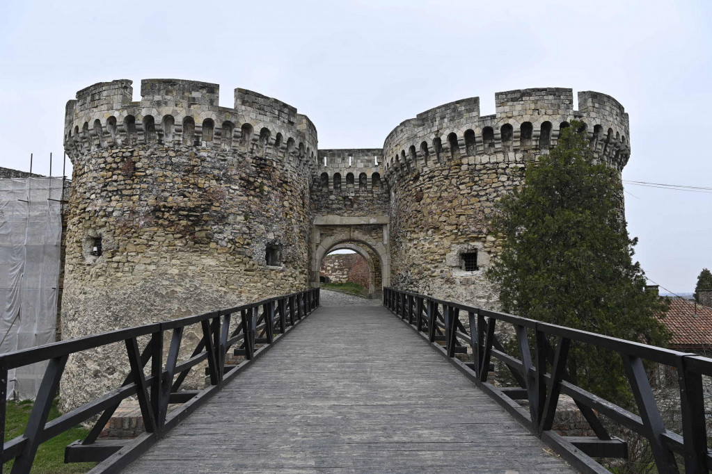 Grad obezbedio milion evra: Počela rekonstrukcija kalemegdanske Zindan kapije izgrađene u 15. veku