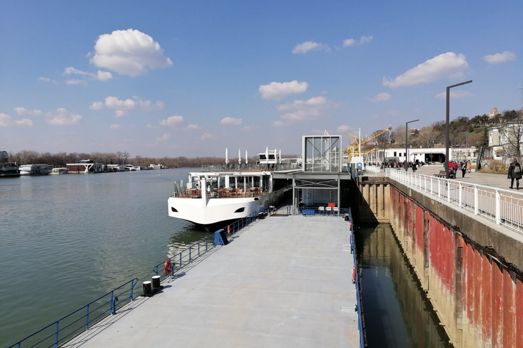 Sa kruzera stiglo 183.043 gostiju: Brodovi najčešće pristajali u Beogradu!
