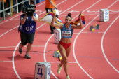 Ko je moćniji, Ivana ili žena iza nje? Zlatna srpska atletičarka objavila čudesnu sliku sa drugog kraja sveta (FOTO)