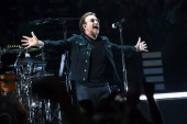 Netfliks priprema seriju o bendu „U2“: Bonova reč će se slušati