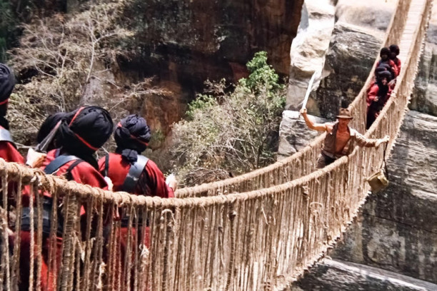 Ko je bio ekscentrični arheolog Indijana Džons: Legenda protkana istinom